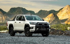 Doanh số phân khúc xe bán tải tháng 11/2021: Toyota Hilux đang dần tăng trưởng