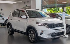 Nhờ ưu đãi 50% phí trước bạ, KIA Sonet lấy lại vị thế, Toyota Raize nên 'dè chừng'?