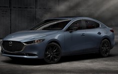 Mazda3 2022 được vén màn với giá cao hơn và phiên bản Carbon Edition mới