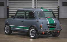 Cần 1.400 giờ làm thủ công để hoàn thành mỗi chiếc DBA Mini Remastered Oselli Edition như thế này