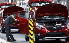 Nhu cầu tăng đột biến, xe lắp ráp khan hàng, đại lý giảm ưu đãi