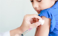 Thủ tướng yêu cầu Bộ Y tế nghiên cứu việc tiêm vaccine phòng COVID-19 cho trẻ 3-5 tuổi