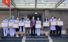 Lễ vinh danh viên chức và người lao động tại bệnh viện Lê Văn Thịnh