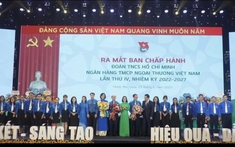 Đồng chí Dương Bảo Trung được bầu giữ chức Bí thư Đoàn Ngân hàng TMCP Ngoại thương Việt Nam khoá IV