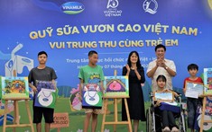 Vinamilk và Quỹ sữa Vươn cao Việt Nam cùng trẻ em vui tết Trung Thu