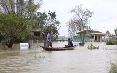 Tập trung khắc phục hậu quả, chủ động ứng phó với áp thấp nhiệt đới, mưa lũ tại miền Trung