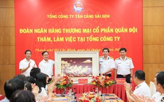 Đoàn công tác Ngân hàng Thương mại cổ phần Quân đội thăm và làm việc tại Tổng công ty Tân Cảng Sài Gòn