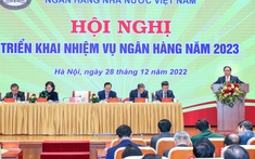 Thủ tướng: Bảo đảm an ninh tiền tệ, an toàn hệ thống và thanh khoản ngân hàng thông suốt trong mọi tình huống