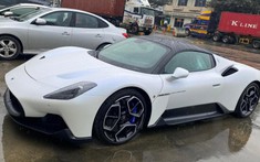 Gần đến Tết Nguyên đán, siêu xe Maserati MC20 thứ 2 chính thức cập bến Việt Nam