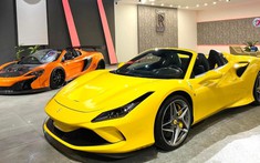 Mới về nước, siêu xe mui trần Ferrari F8 Spider đã nhanh chóng được vận chuyển ra Hà Nội ăn Tết