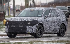 Bắt gặp mẫu SUV bí ẩn mới của Ford trên đường phố, có thể là Fusion Active