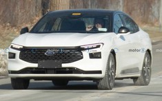 Ford Mondeo 2023 bị bắt gặp trên đường phố với thiết kế đẹp hơn