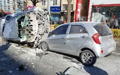 Video quay khoảnh khắc chiếc taxi lao từ tầng 5 xuống đường khiến tài xế tử vong