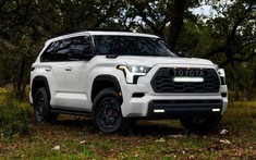 Toyota Sequoia TRD Pro 2022 - SUV việt dã cỡ lớn của thương hiệu "thiện lành"