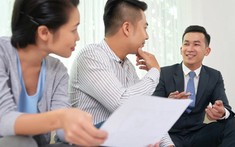 Môi giới bất động sản hào hứng làm việc đầu năm