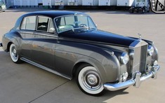 "Cụ ông" Rolls-Royce Silver Cloud sắp cập bến Hà Nội với giá dưới 4,5 tỷ đồng