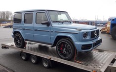 Đại gia Tiền Giang bán Ford F-150 Raptor để tậu Mercedes-AMG G63 màu xanh China