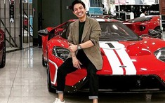 Lộ diện cận vệ tháp tùng Minh "Nhựa" sang showroom siêu xe của bạn để ngắm Ford GT '67 Heritage Edition