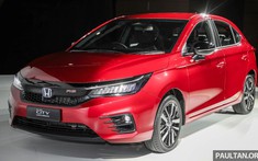 Honda City Hatchback RS e:HEV 2022: Tiết kiệm xăng, có Honda Sensing và giá hợp túi tiền
