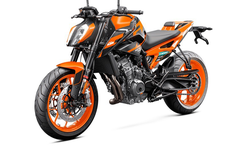 Chi tiết naked bike KTM 890 Duke GP 2022 mạnh 115 mã lực vừa ra mắt