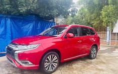 Mitsubishi Outlander 2022 bổ sung nhiều trang bị đáng tiền, đại lý bắt đầu nhận cọc dù chưa ra mắt
