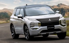 SUV tiết kiệm xăng Mitsubishi Outlander PHEV 2022 thành công ngoài mong đợi, khách đặt mua xe phải chờ 5 tháng