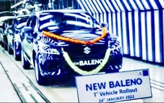 Xe hạng B giá rẻ Suzuki Baleno 2022 sẽ có thêm màn hình hiển thị thông tin kính lái mới