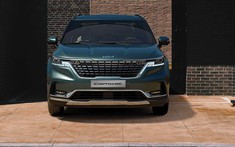 Nối gót KIA Sonet, Seltos và K3, KIA Carnival tăng giá tới 20 triệu đồng
