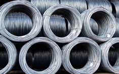 Giá thép cuộn, thép cây tăng 300.000 đồng/tấn