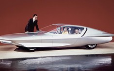 Câu chuyện về GM Firebird IV - Mẫu xe concept tự hành ra mắt năm 1964 với tủ lạnh và TV trong nội thất