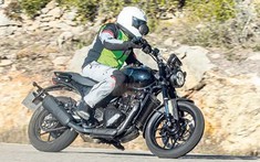 Xe Triumph phân khối nhỏ giá rẻ lần đầu lộ thiết kế tân cổ điển
