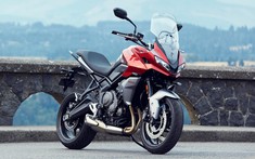 ADV hạng trung Trumph Tiger Sport 660 chốt giá 300 triệu đồng tại Việt Nam