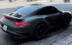 Porsche 911 Turbo S màu xanh quân đội của Đặng Lê Nguyên Vũ tái xuất sau nhiều năm ở ẩn