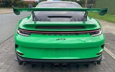 Cường "Đô-la" tiết lộ Minh "Nhựa" tậu xe Porsche 911 GT3 2022 giống mình nhưng khác màu