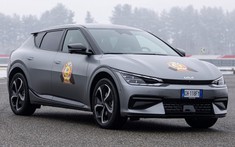 Xe điện EV6 được vinh danh "Xe Châu Âu của Năm 2022", chiến thắng đầu tiên của Kia