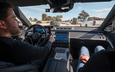 Mercedes sẽ chịu trách nhiệm nếu hệ thống tự lái Drive Pilot của hãng gây tai nạn