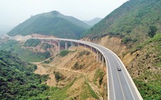 Bộ GTVT nói gì về đề xuất làm cao tốc Bắc Kạn – Cao Bằng 9.600 tỉ đồng?