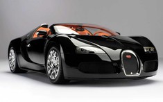 Mô hình bản sao Bugatti Veyron 16.4 Grand Sport này có độ chi tiết giống y thật, giá bán tới 320 triệu đồng
