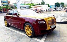 Rolls-Royce Ghost chính hãng "mạ vàng" độc nhất tại Việt Nam của đại gia mới bị bắt tạm giam