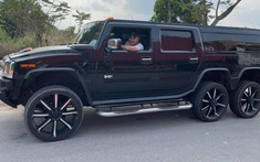 Bất chấp xăng tăng giá kỷ lục, đại gia vẫn quyết tâm nhập tịch cho Hummer H2 độ 6 bánh vào Việt Nam