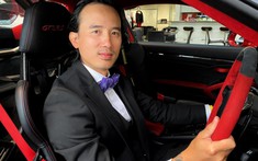 Doanh nhân Việt tậu "chiến mã" Porsche 911 GT2 RS sau khi đã làm quen nhiều xe quý tộc của Rolls-Royce