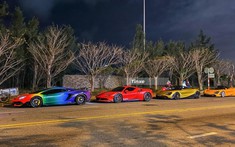 Dàn siêu xe của đại gia Sài thành nổi bần bật trên đường phố Đà Nẵng, Lamborghini Aventador SVJ là điểm nhấn