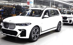 Tấn công Ukraine, Nga bị hai hãng xe sang Jaguar Land Rover và BMW quay lưng