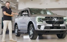 Video quay cận cảnh thiết kế ngoài đời thực của SUV cỡ trung Ford Everest 2022 mới ra mắt