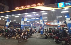 Giá xăng sẽ được điều chỉnh vào lúc 0h đêm nay, có thể giảm hơn 1.000 đồng/lít