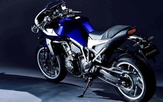 Cafe Racer cao cấp Honda Hawk 11 chính thức ra mắt, mạnh 100 mã lực