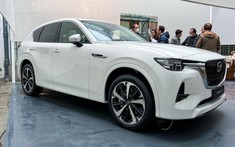 Ngắm hình ảnh "bằng xương, bằng thịt" của Mazda CX-60 2022 - đối thủ mới dành cho Hyundai Santa Fe và Kia Sorento