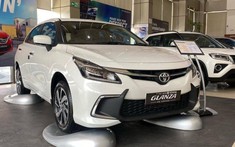 Cận cảnh xe giá rẻ Toyota Glanza 2022 tại đại lý