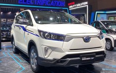 Toyota Innova phiên bản chạy điện bất ngờ ra mắt tại Đông Nam Á