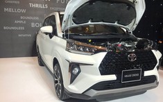 Toyota Veloz Cross 2022 chính thức được chốt ngày ra mắt Việt Nam, lộ thêm ảnh tại sự kiện nội bộ